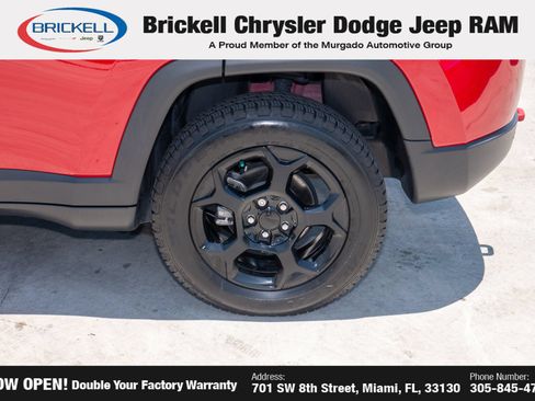 Used 2023 Jeep Compass Trailhawk AWD/4WD image 34
