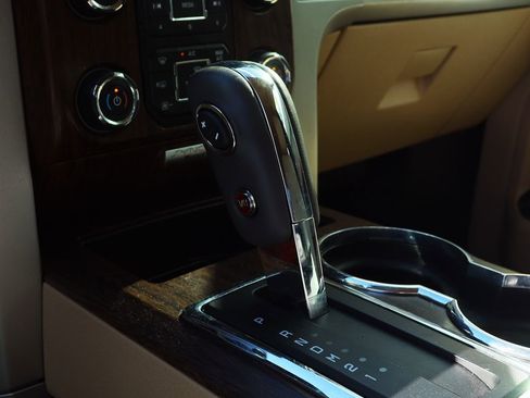 Used 2013 Ford F150 Lariat w/ Luxury Equipment Group image 47