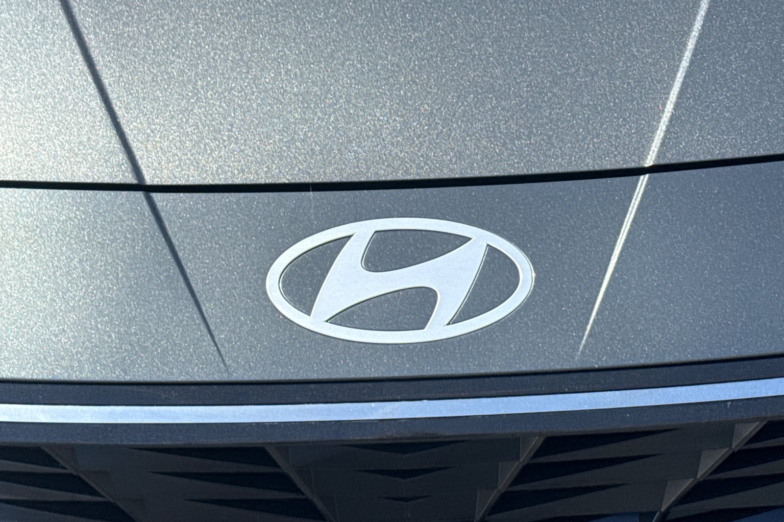 Used 2025 Hyundai Elantra SEL FWD image 8