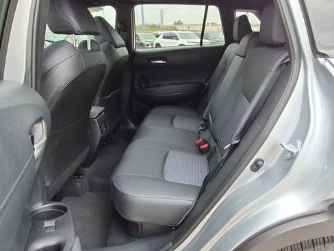 Used 2025 Toyota Corolla Cross AWD Hybrid w/ Convenience Package image 22