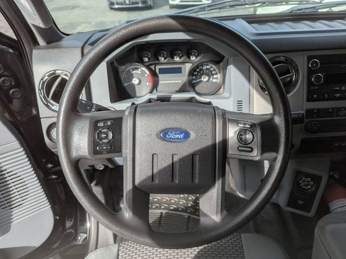 Used 2019 Ford F650 2WD SuperCab Super Duty image 17