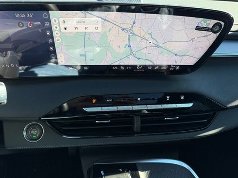 New 2025 Buick Enclave Sport Touring w/ Power Package image 17