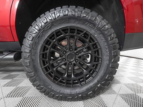 Used 2025 Chevrolet Tahoe Premier w/ Sun And Tow Package image 34