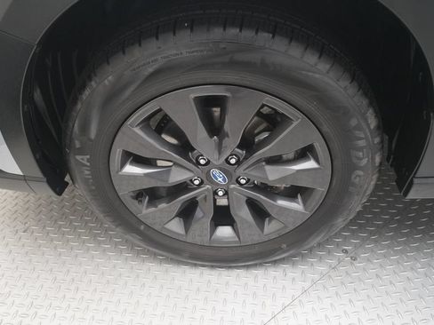 Used 2025 Subaru Outback Onyx Edition AWD/4WD image 27
