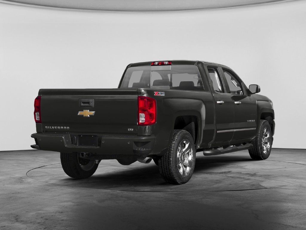 Used 2016 Chevrolet Silverado 1500 LTZ w/ Sport Package AWD/4WD image 2