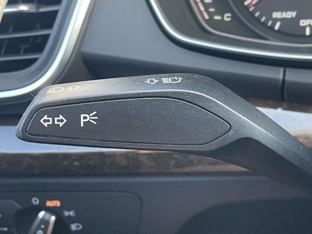 Used 2020 Audi Q5 2.0T Premium AWD/4WD image 24