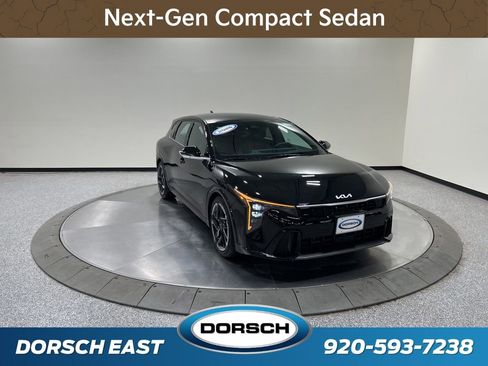 New 2026 Kia K4 GT-Line image 3