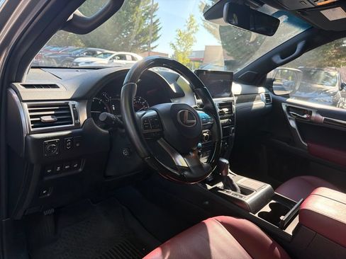 Certified 2023 Lexus GX 460 Premium w/ Premium Package AWD/4WD image 25