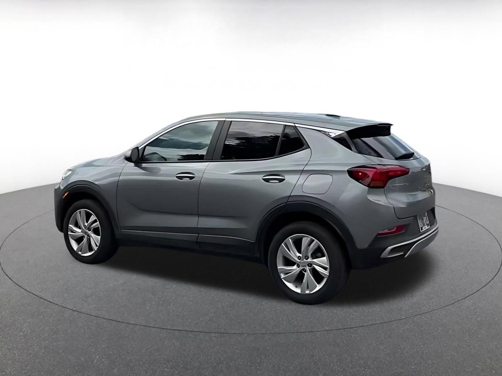 Used 2025 Buick Encore GX Preferred AWD/4WD image 13