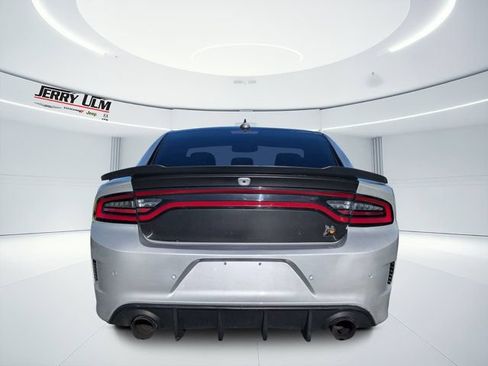 Used 2022 Dodge Charger Scat Pack w/ Plus Group RWD image 4