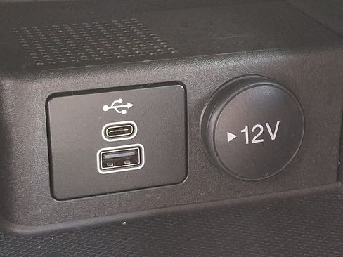 Used 2024 Ford Escape ST-Line w/ Tech Pack #1 FWD image 24