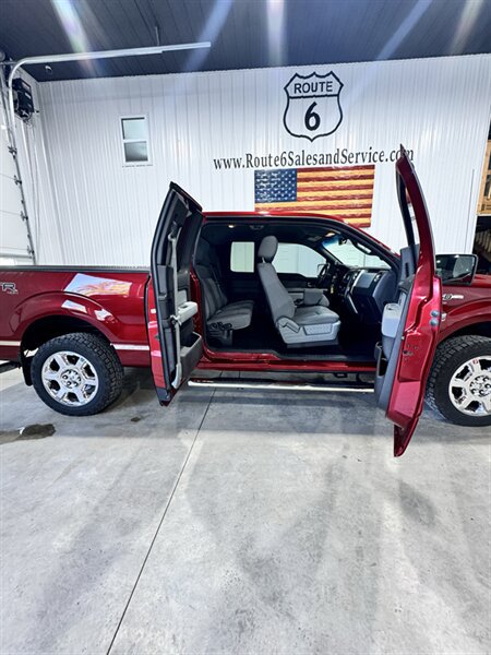 Used 2013 Ford F150 XLT w/ Luxury Equipment Group AWD/4WD image 3