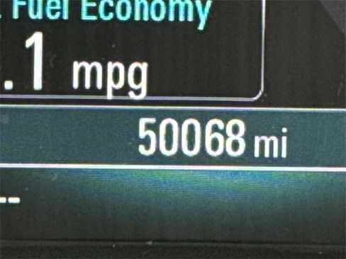 Used 2018 Buick Encore Preferred image 32