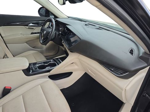Used 2021 Buick Envision Essence image 16