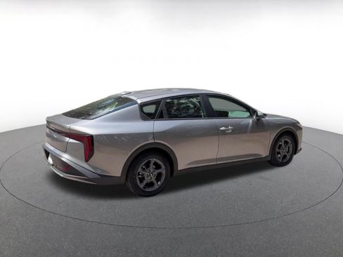 Used 2025 Kia K4 FWD image 15