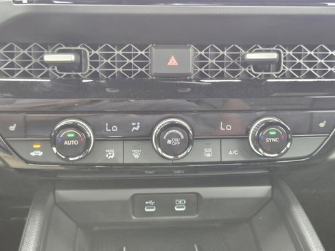 Certified 2025 Honda Accord Sport image 15