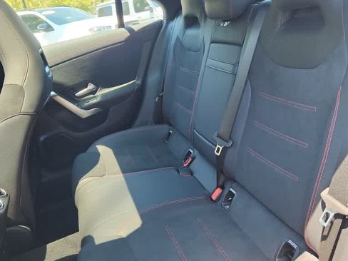 Used 2023 Mercedes-Benz CLA 250 image 6