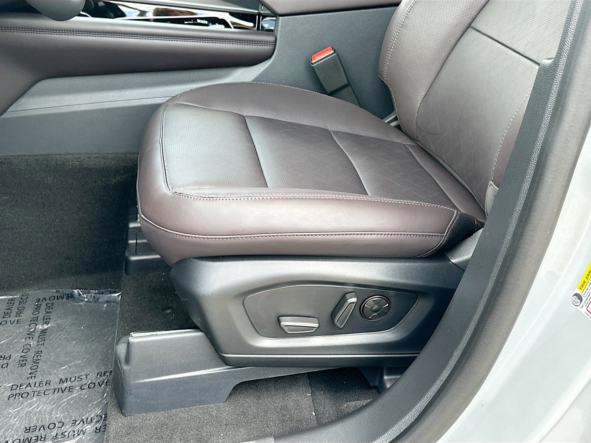 New 2026 Ford Explorer Platinum RWD image 14