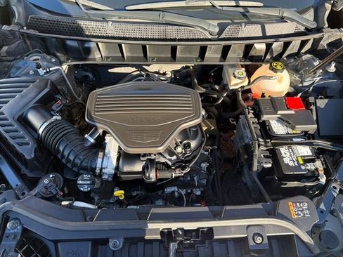 Used 2017 Cadillac XT5 Premium Luxury image 25