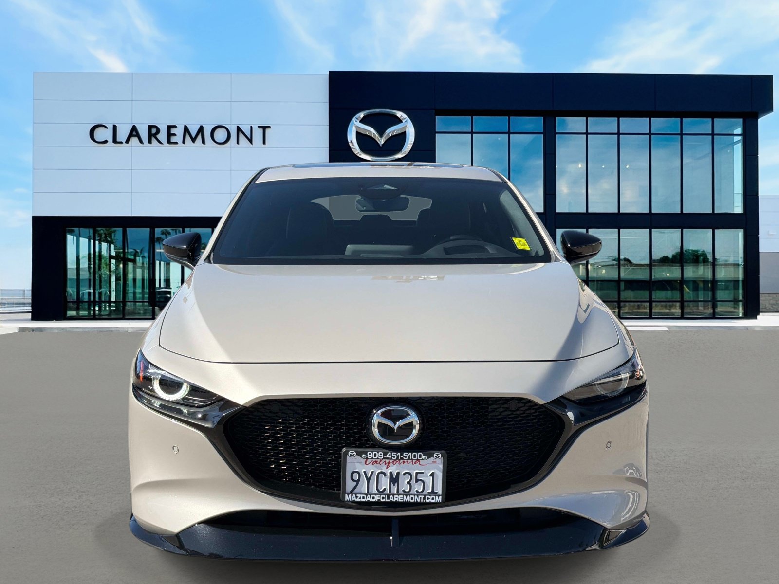 Used 2026 MAZDA MAZDA3 Hatchback w/Premium Plus Pkg AWD/4WD image 2