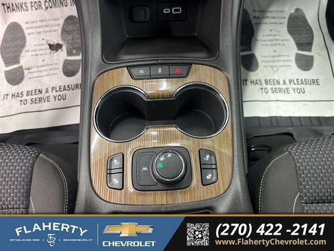 Used 2023 GMC Acadia SLE w/ Driver Convenience Package image 31