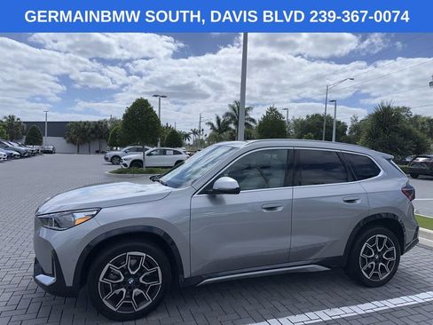 Used 2023 BMW X1 xDrive28i w/ Premium Package image 5