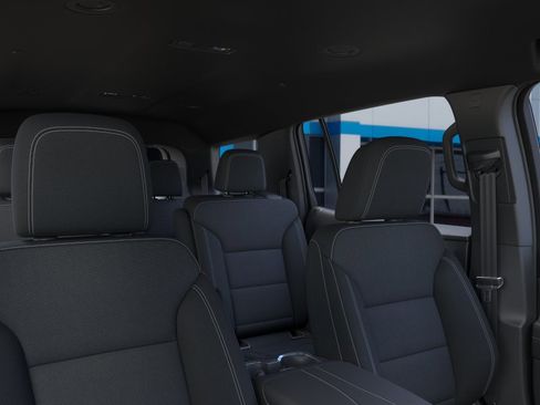 New 2026 Chevrolet Traverse LT w/ LPO, Floor Liner Package FWD image 67