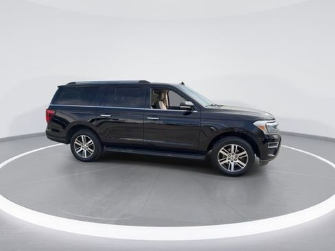 Used 2024 Ford Expedition Max Limited image 9