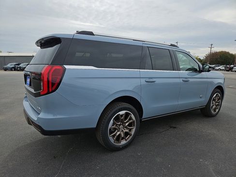 New 2025 Ford Expedition Max King Ranch image 13