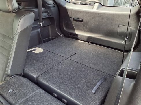 Used 2025 Mitsubishi Outlander SE AWD/4WD image 22