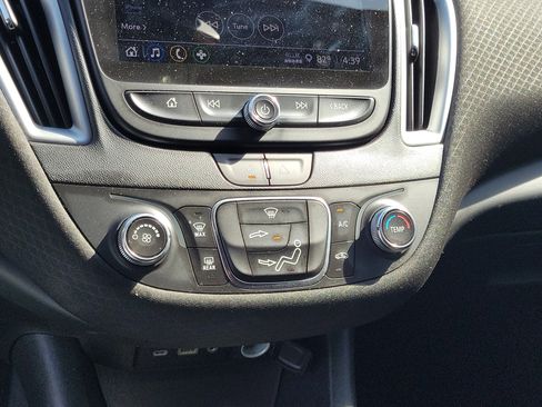 Used 2024 Chevrolet Malibu LS FWD image 27