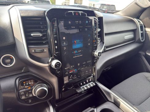 Used 2023 RAM 1500 Big Horn AWD/4WD image 21