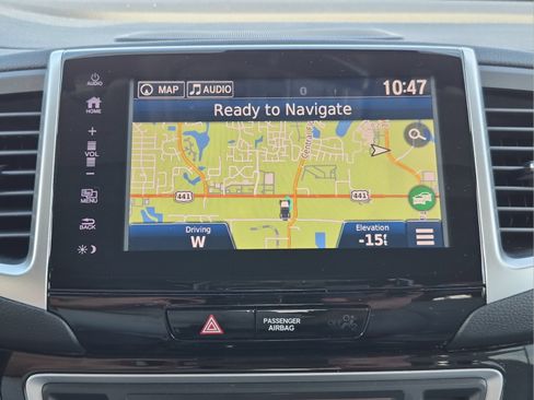 Used 2017 Honda Pilot Touring image 25
