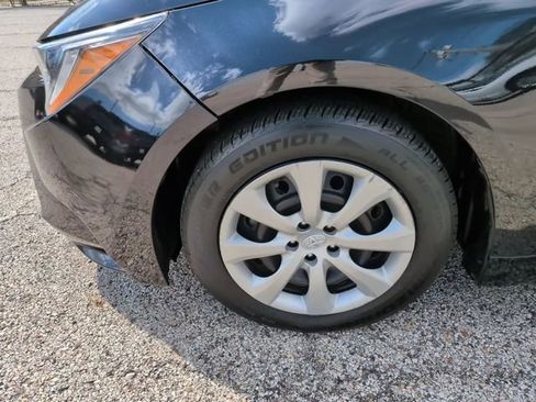 Used 2024 Toyota Corolla LE image 8