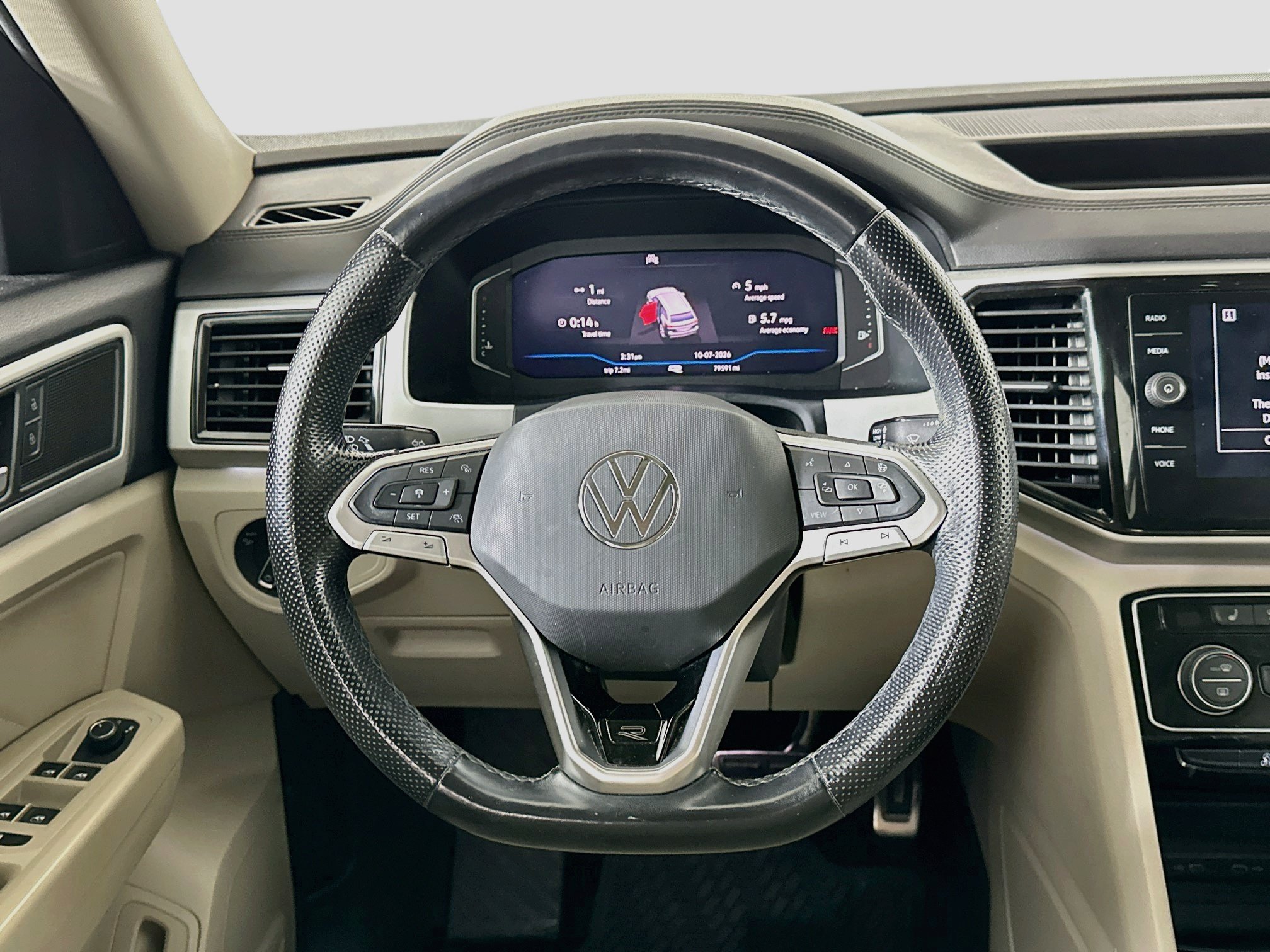 Used 2021 Volkswagen Atlas SEL R-Line FWD image 18
