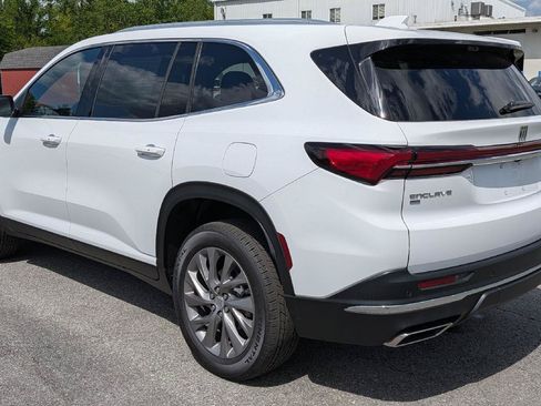 New 2026 Buick Enclave Preferred w/ Power Package AWD/4WD image 7