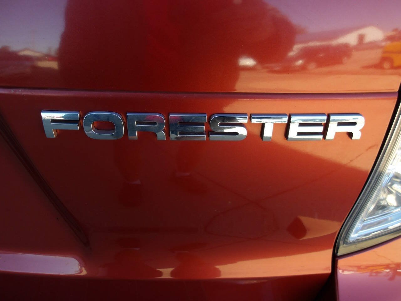 Used 2011 Subaru Forester 2.5X Limited AWD/4WD image 38