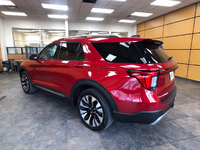 Used 2026 Ford Explorer Platinum w/ LUX Leather Package AWD/4WD image 5