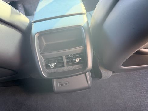 Used 2024 Cadillac Lyriq Tech w/ Driver Assist Package AWD/4WD image 14