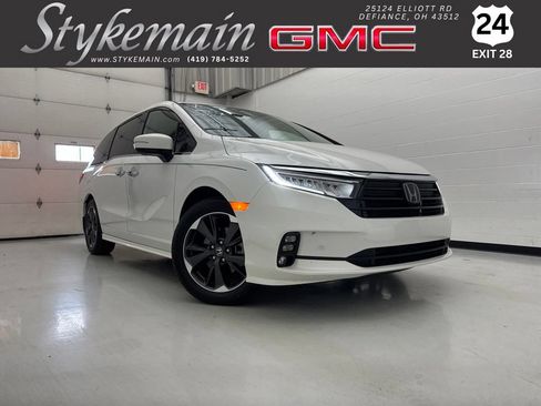 Used 2023 Honda Odyssey Elite image 1
