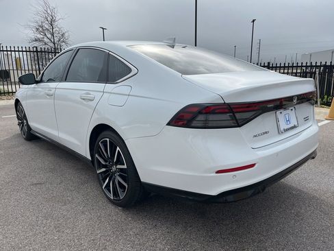 Certified 2023 Honda Accord Touring image 6