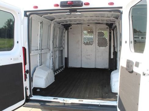 Used 2023 RAM ProMaster 2500 FWD image 9