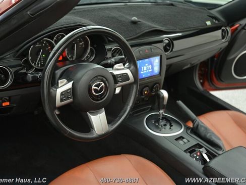 Used 2008 MAZDA MX-5 Miata Grand Touring w/ Premium Pkg image 14