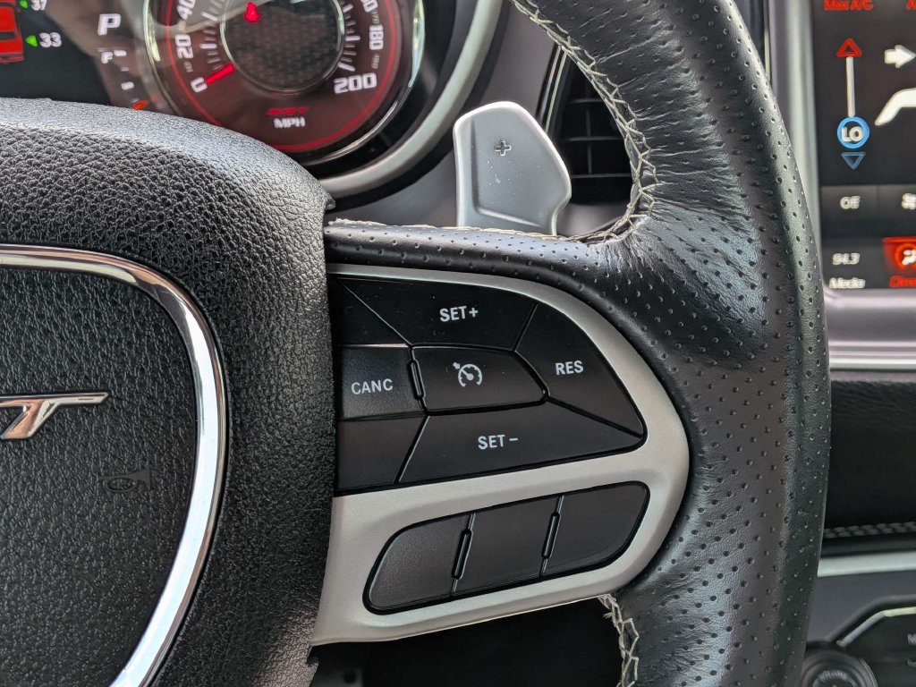 Used 2022 Dodge Challenger SRT Hellcat RWD image 24