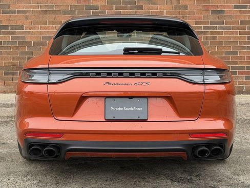 Used 2023 Porsche Panamera GTS image 6