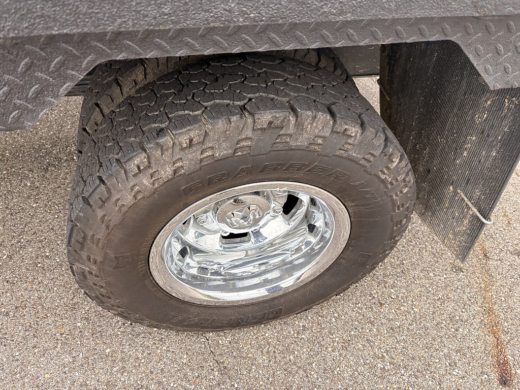 Used 2024 RAM 3500 SLT w/ Quick Order Package 2YG SLT AWD/4WD image 10
