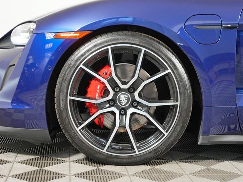 Certified 2022 Porsche Taycan 4S AWD/4WD image 14