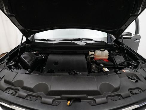 Used 2018 Chevrolet Traverse High Country image 3