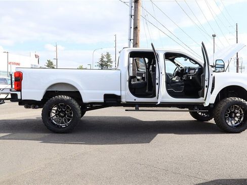 Used 2026 Ford F350 Platinum AWD/4WD image 39