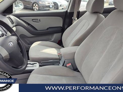 Used 2010 Hyundai Elantra GLS image 12